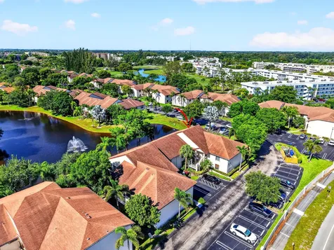3281 Jog Park Drive Greenacres FL 33467