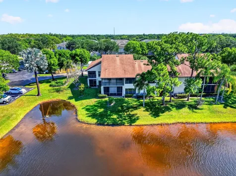 3281 Jog Park Drive Greenacres FL 33467