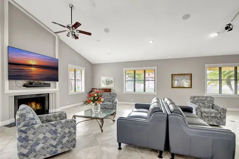 3281 Jog Park Drive Greenacres FL 33467