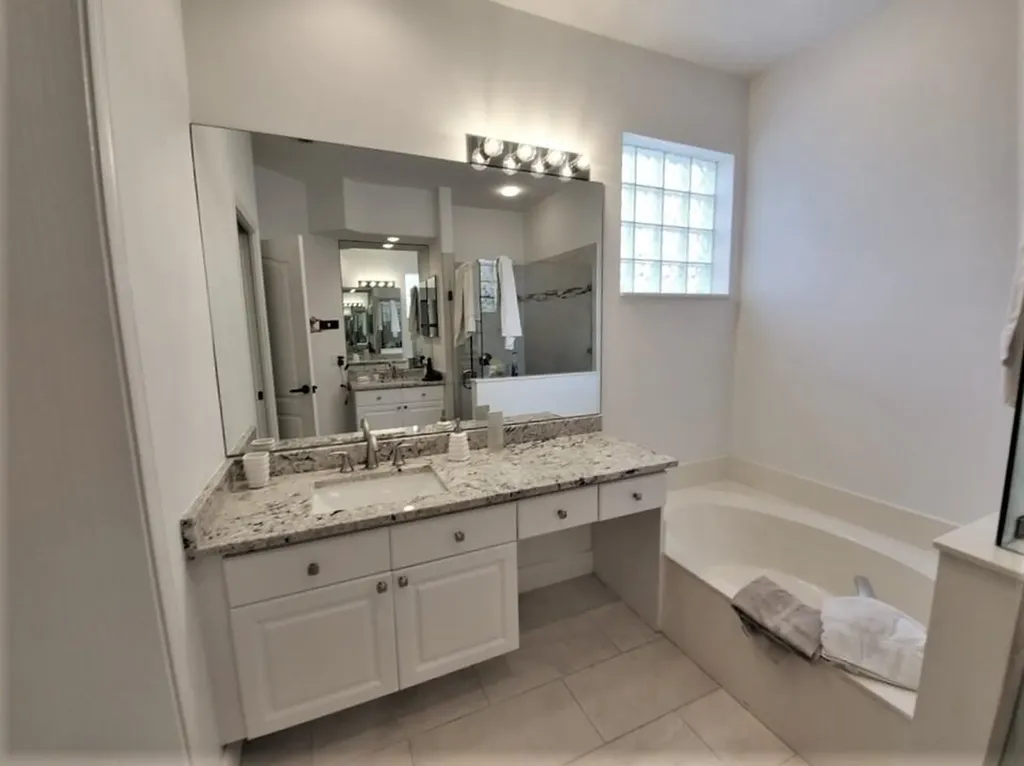 46 Pinnacle Cove Palm Beach Gardens FL 33418