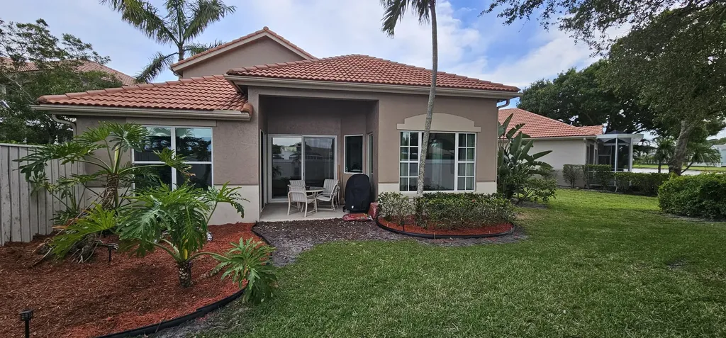 46 Pinnacle Cove Palm Beach Gardens FL 33418