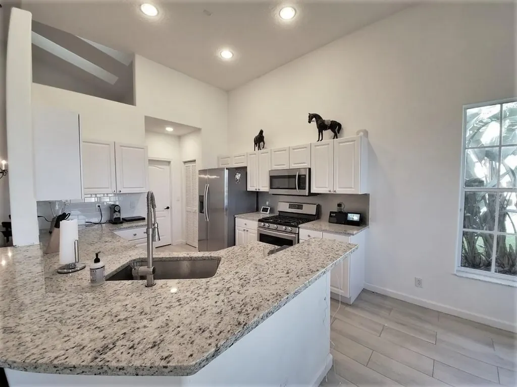 46 Pinnacle Cove Palm Beach Gardens FL 33418