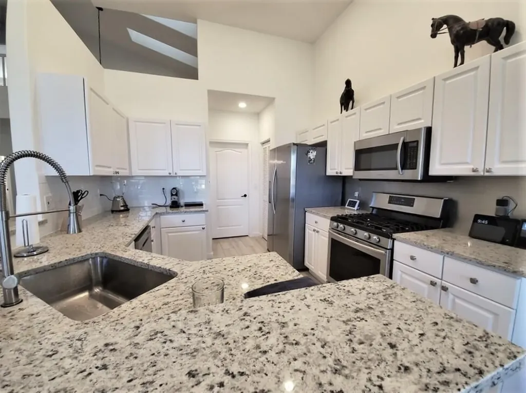 46 Pinnacle Cove Palm Beach Gardens FL 33418