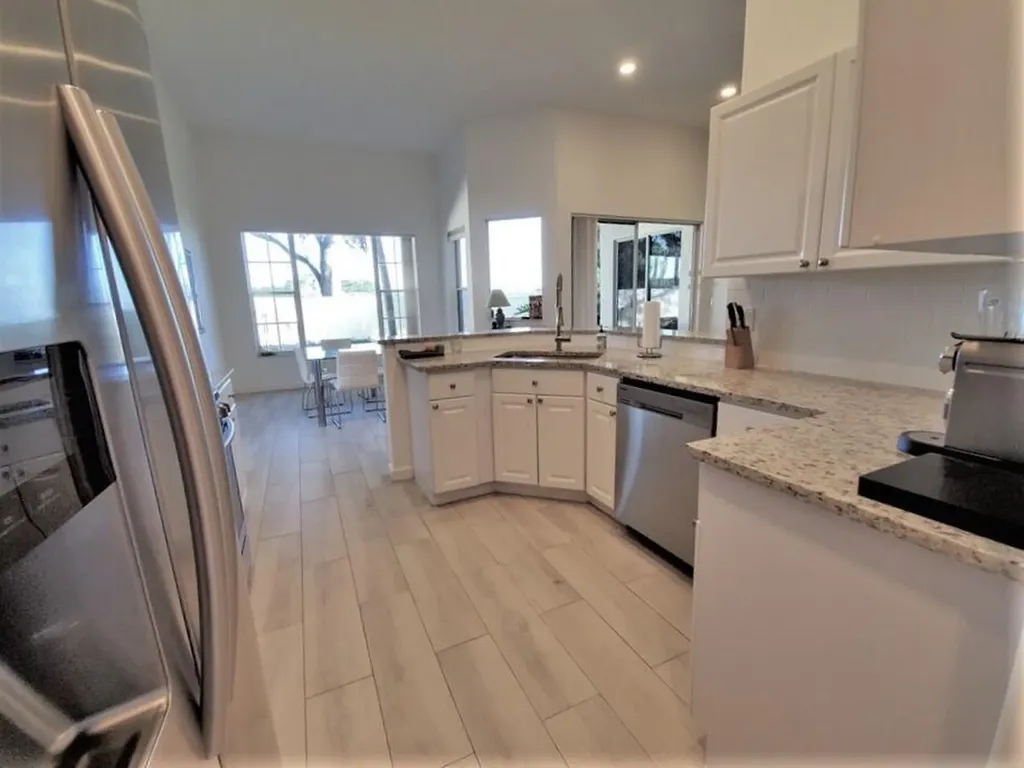 46 Pinnacle Cove Palm Beach Gardens FL 33418
