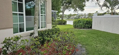 46 Pinnacle Cove Palm Beach Gardens FL 33418