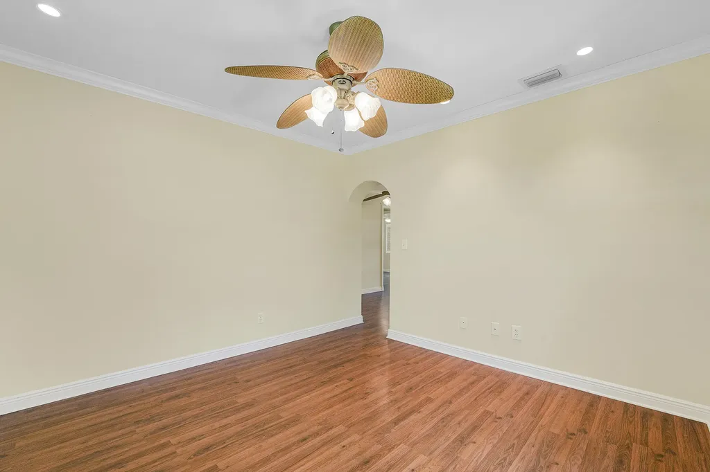 614 SW Golf Drive Boynton Beach FL 33426