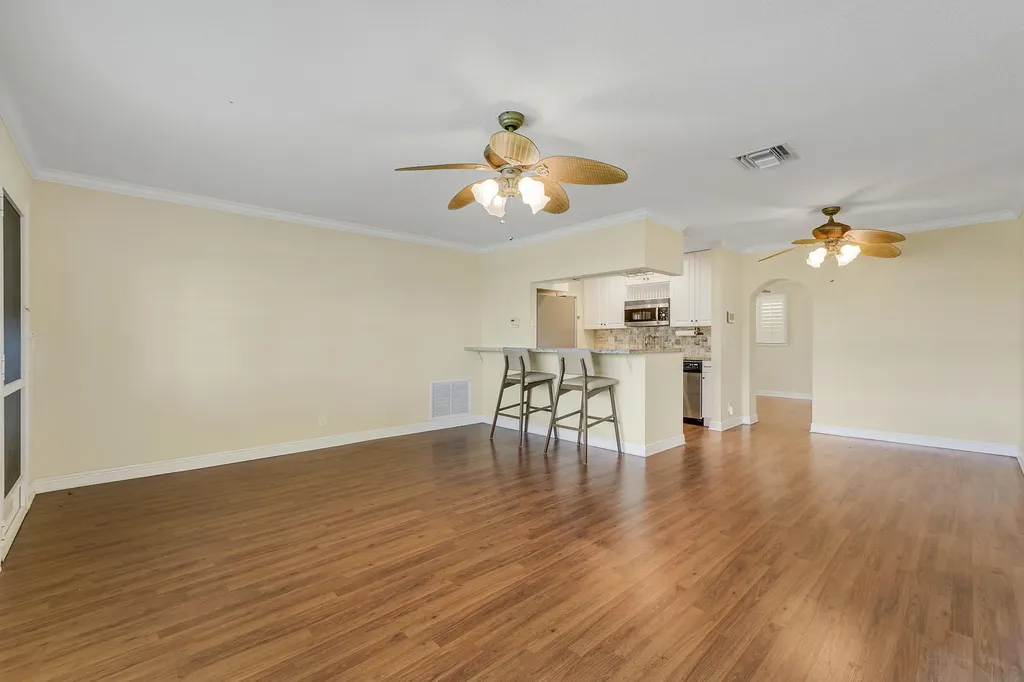 614 SW Golf Drive Boynton Beach FL 33426
