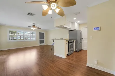 614 SW Golf Drive Boynton Beach FL 33426