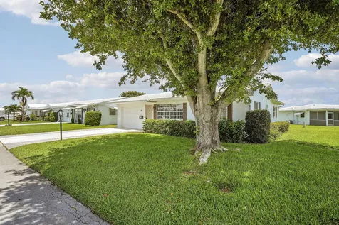 614 SW Golf Drive Boynton Beach FL 33426
