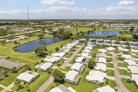 614 SW Golf Drive Boynton Beach FL 33426