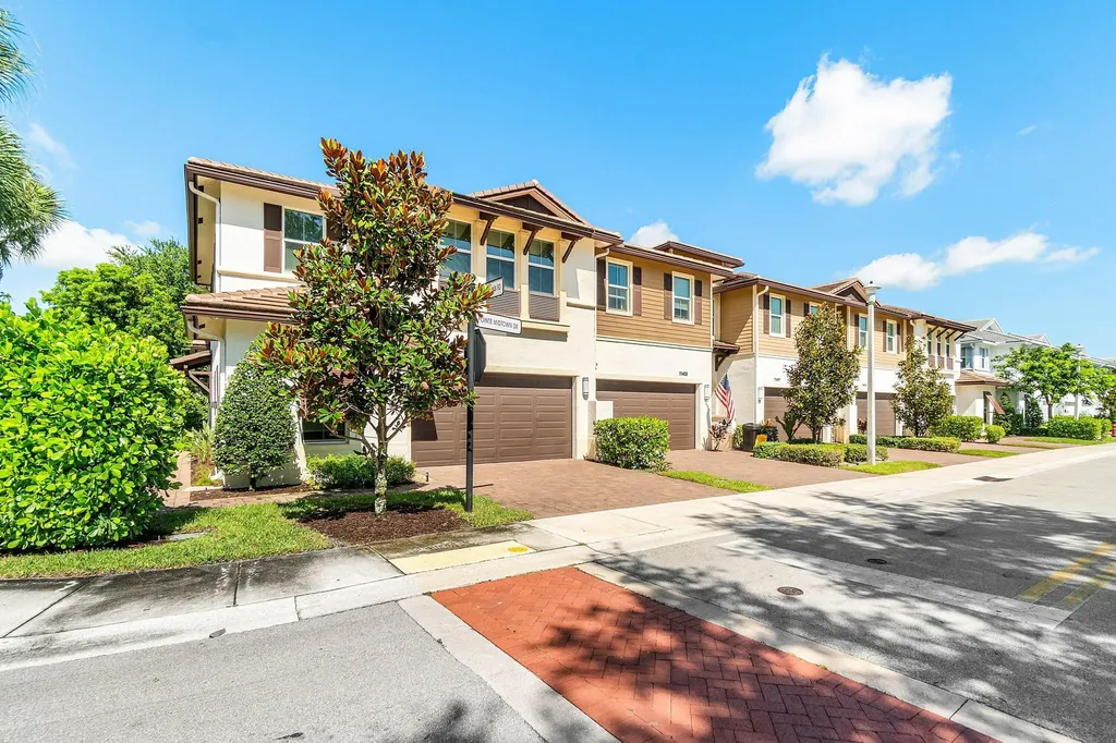 11401 Pointe Midtown Drive Palm Beach Gardens FL 33418