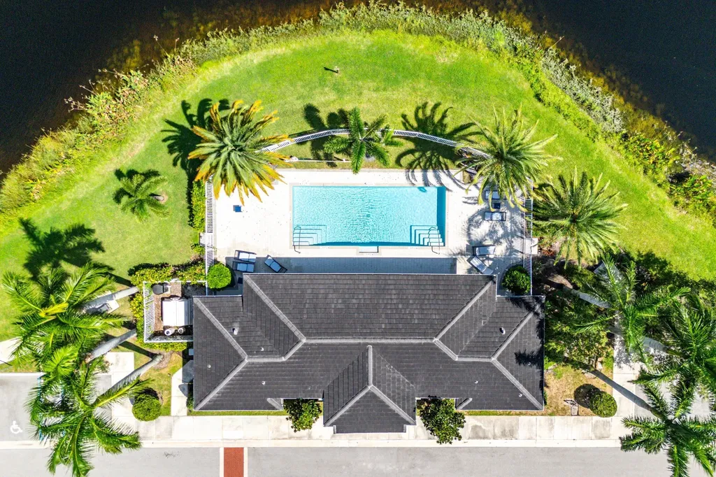 11401 Pointe Midtown Drive Palm Beach Gardens FL 33418