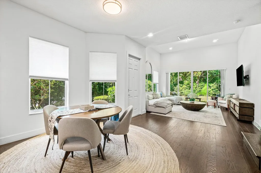 11401 Pointe Midtown Drive Palm Beach Gardens FL 33418