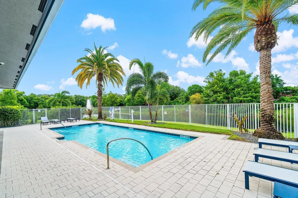 11401 Pointe Midtown Drive Palm Beach Gardens FL 33418