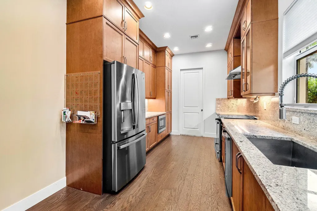 11401 Pointe Midtown Drive Palm Beach Gardens FL 33418