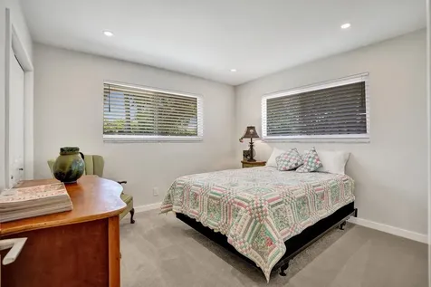 291 SW 75th Terrace Plantation FL 33317