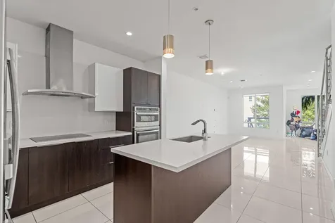 6310 NW 103rd Place Doral FL 33178