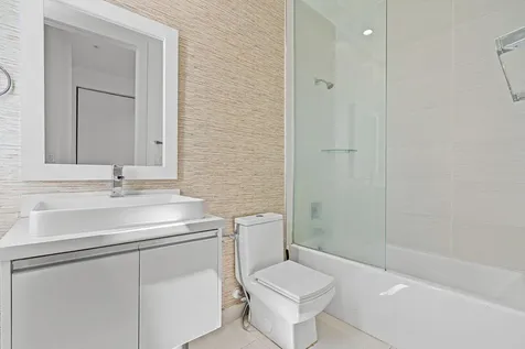 6310 NW 103rd Place Doral FL 33178