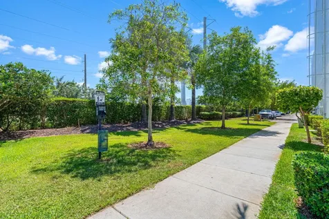 6310 NW 103rd Place Doral FL 33178