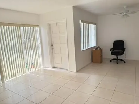 187 Stratford N West Palm Beach FL 33417