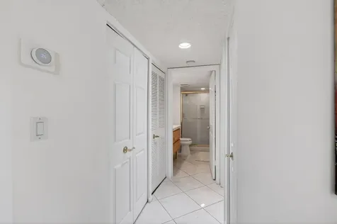 7485 Glendevon Lane Delray Beach FL 33446