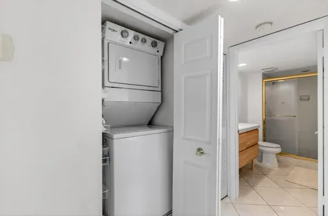 7485 Glendevon Lane Delray Beach FL 33446