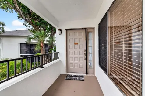 7485 Glendevon Lane Delray Beach FL 33446