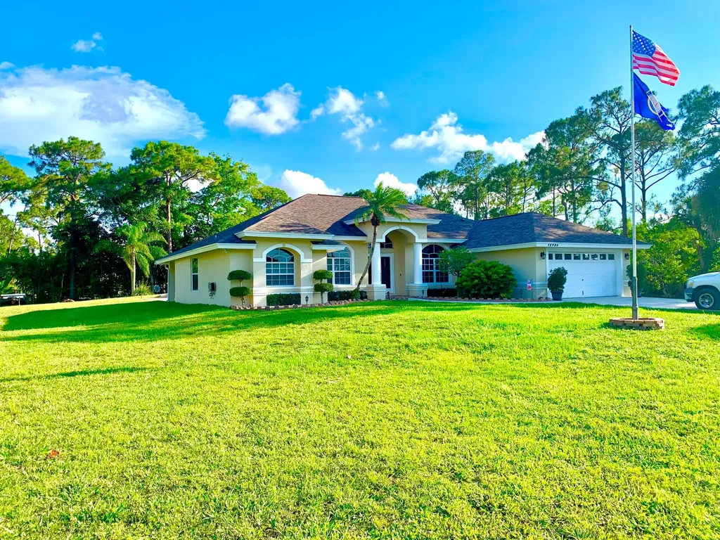 12920 N 75th Lane Lane N The Acreage FL 33412