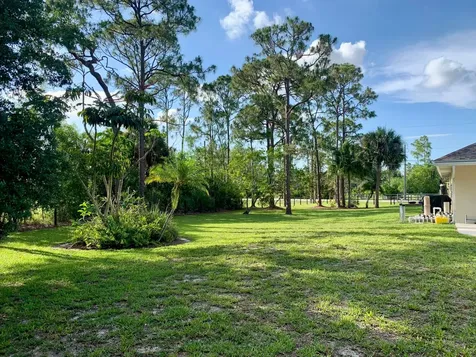 12920 N 75th Lane Lane N The Acreage FL 33412