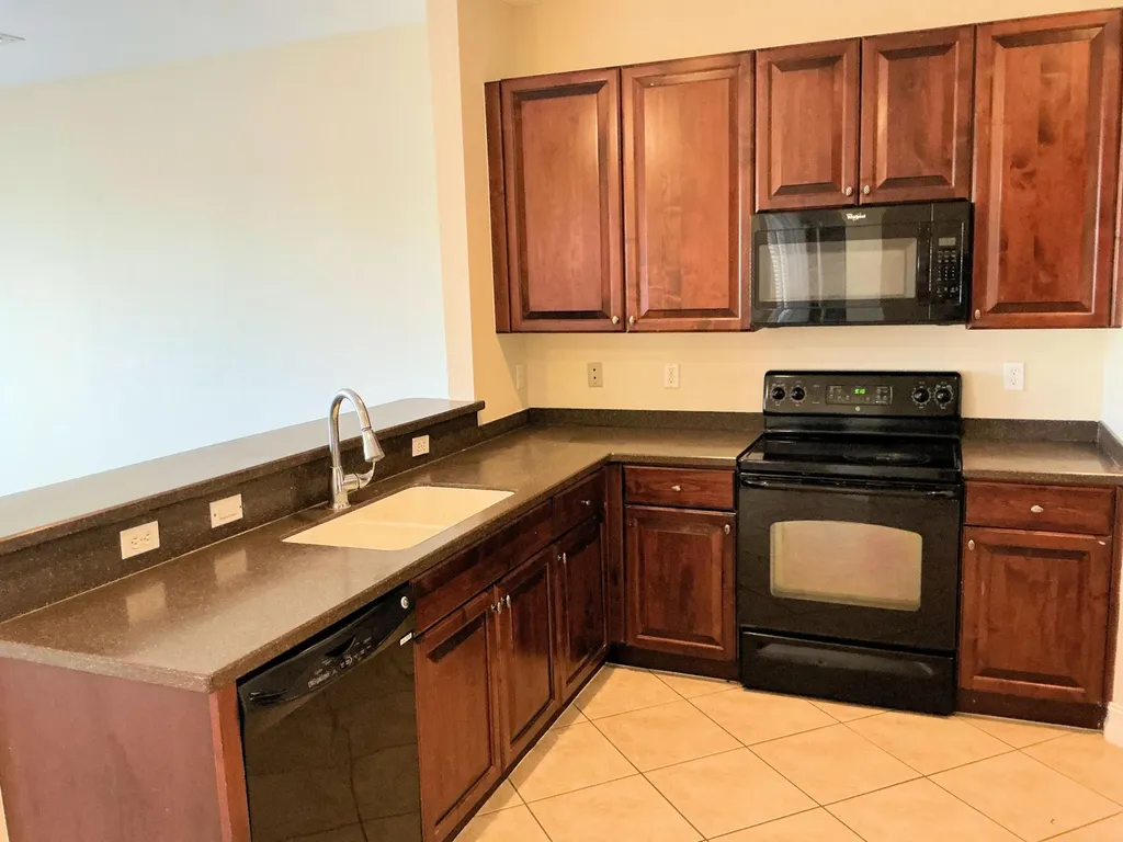1249 NW 37th Avenue Cape Coral FL 33993