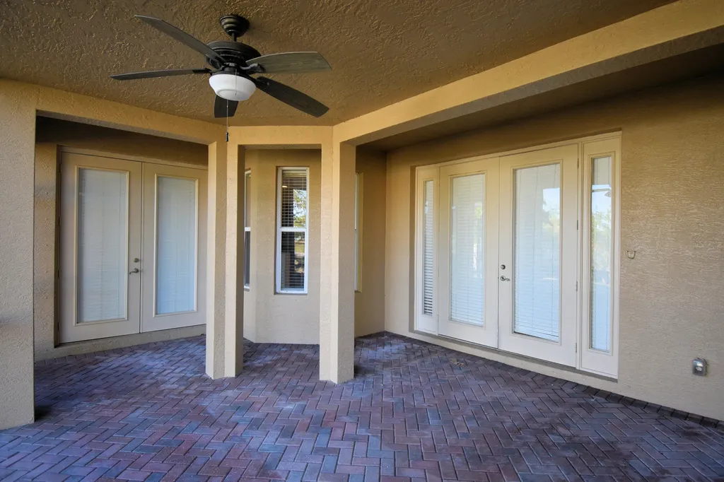 1249 NW 37th Avenue Cape Coral FL 33993
