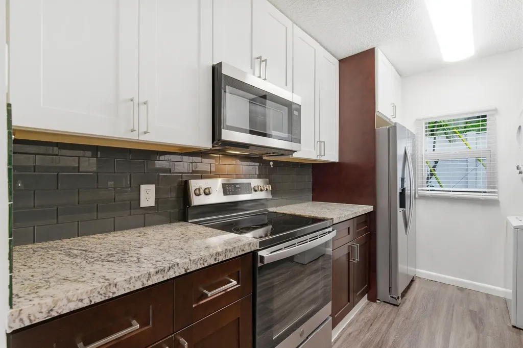 110 NE 16th Terrace Fort Lauderdale FL 33301