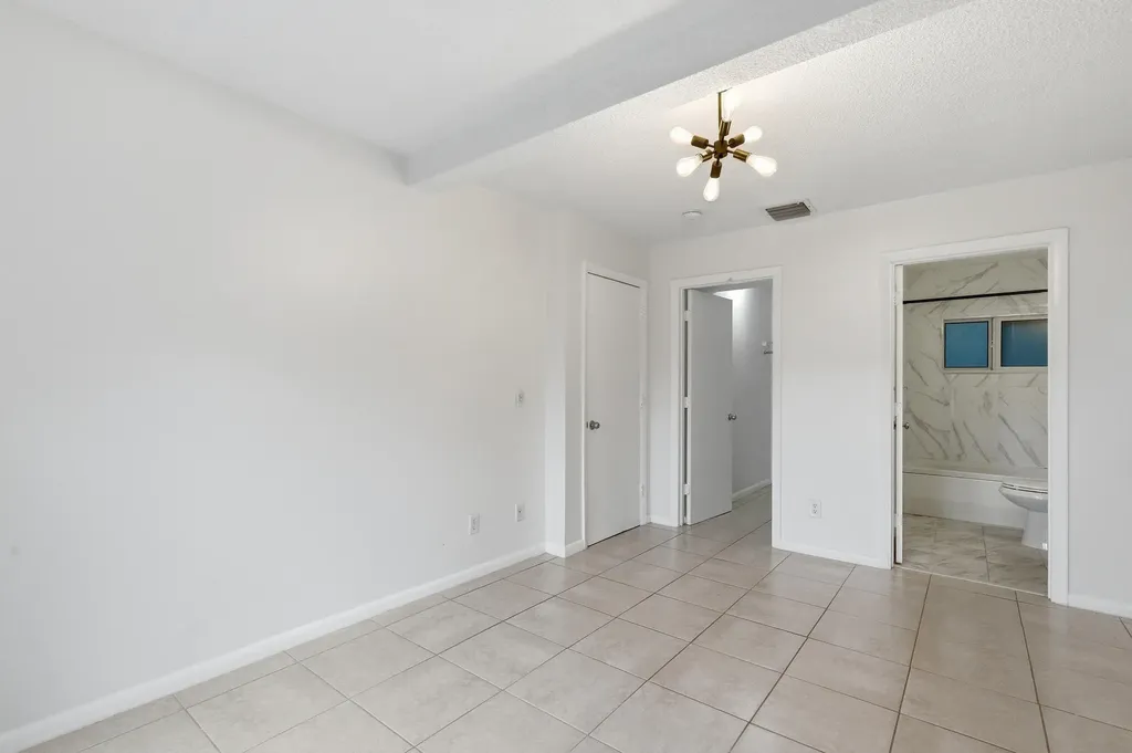110 NE 16th Terrace Fort Lauderdale FL 33301