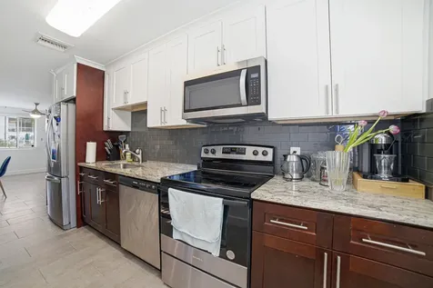 110 NE 16th Terrace Fort Lauderdale FL 33301
