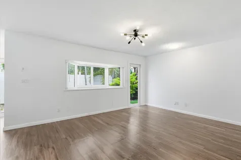 110 NE 16th Terrace Fort Lauderdale FL 33301