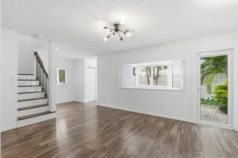 110 NE 16th Terrace Fort Lauderdale FL 33301