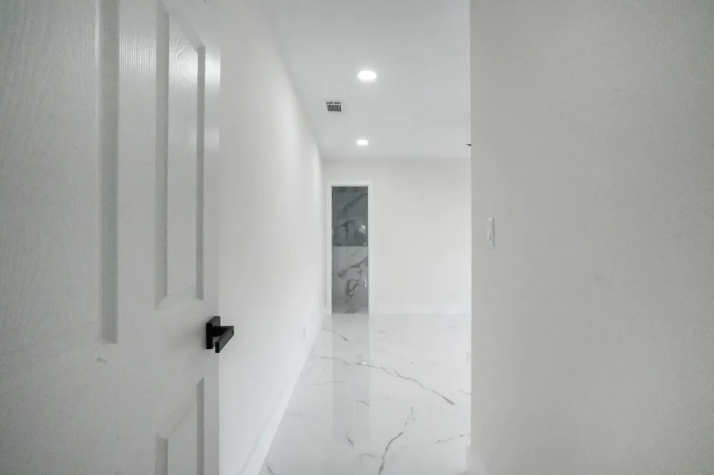 8535 NW 25th Place Coral Springs FL 33065