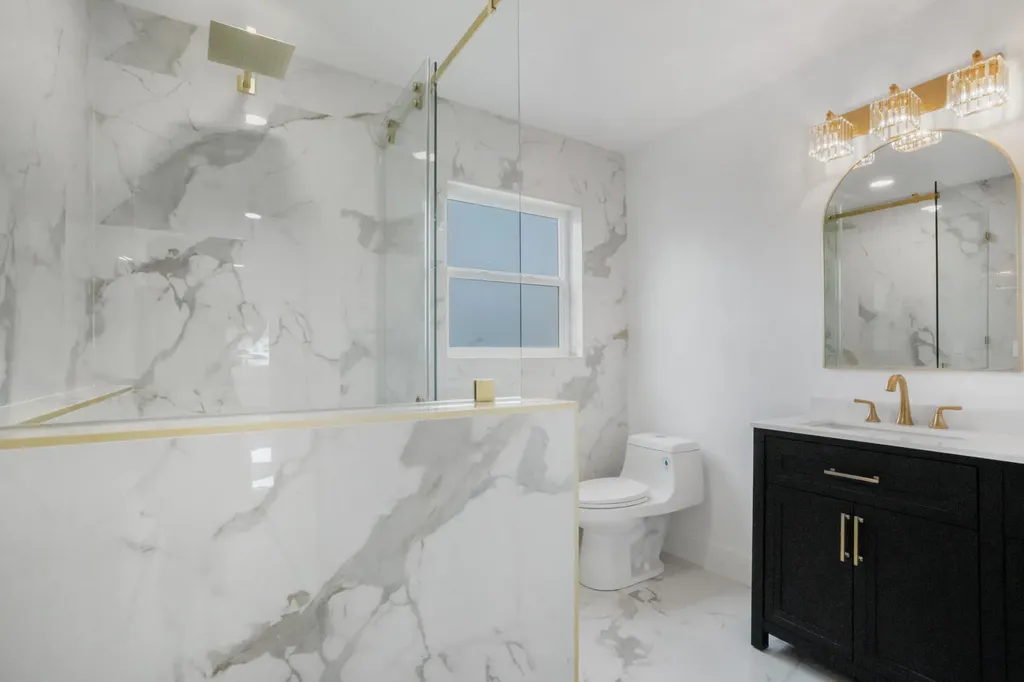 8535 NW 25th Place Coral Springs FL 33065