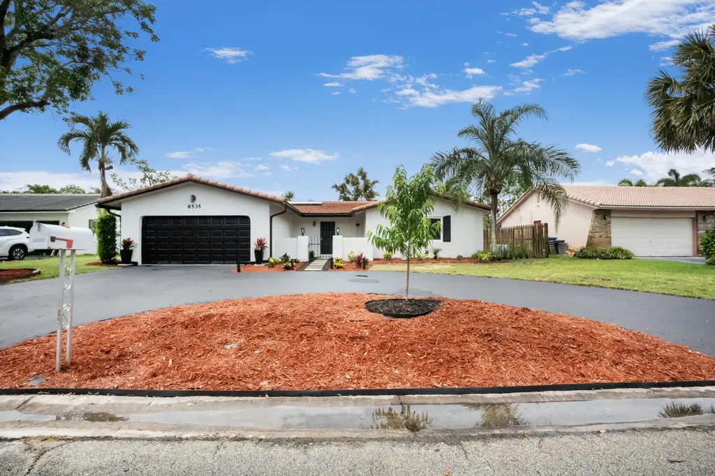 8535 NW 25th Place Coral Springs FL 33065