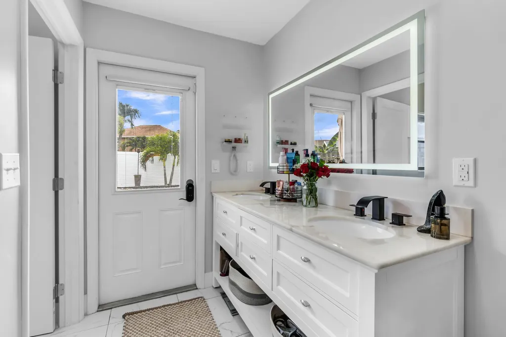 22625 Blue Fin Trail Boca Raton FL 33428