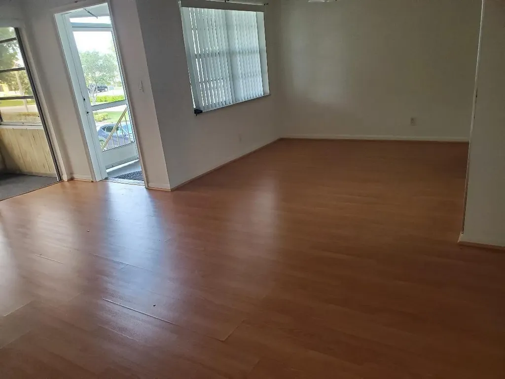 110 Stratford West Palm Beach FL 33417