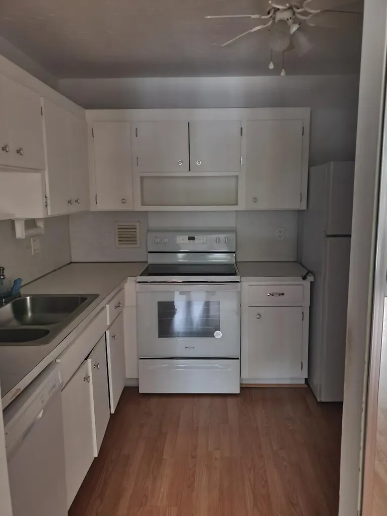 110 Stratford West Palm Beach FL 33417
