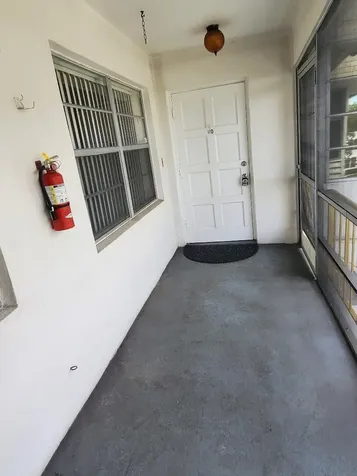 110 Stratford West Palm Beach FL 33417
