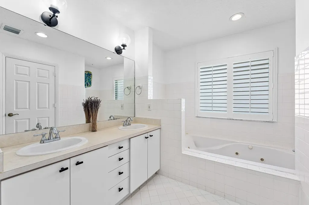 808 SW 7th Avenue Fort Lauderdale FL 33315