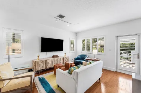 808 SW 7th Avenue Fort Lauderdale FL 33315
