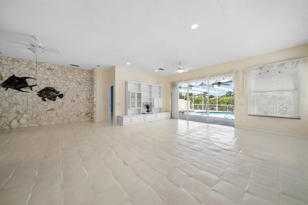 5022 SE Inkwood Way SE Hobe Sound FL 33455
