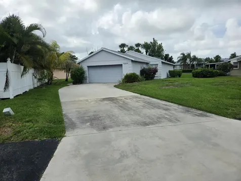 1211 Pine Sage Circle West Palm Beach FL 33409