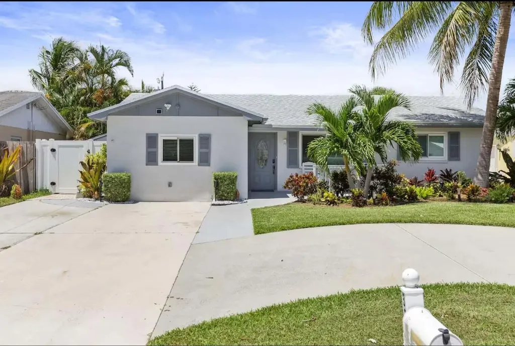 337 Balsam Palm Beach Gardens FL 33410