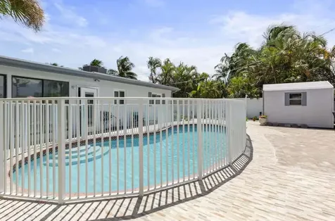 337 Balsam Palm Beach Gardens FL 33410