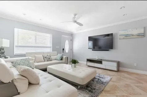 337 Balsam Palm Beach Gardens FL 33410